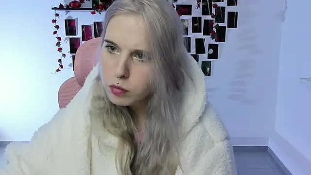 Snapshot of IngannaMorte chatting on 27, 9, 2025 IngannaMorte online show from 27, 9, 2025