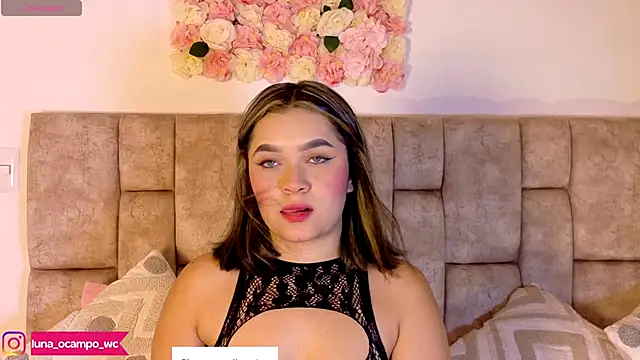 LunaOcampo  online show from 28, 10, 2025