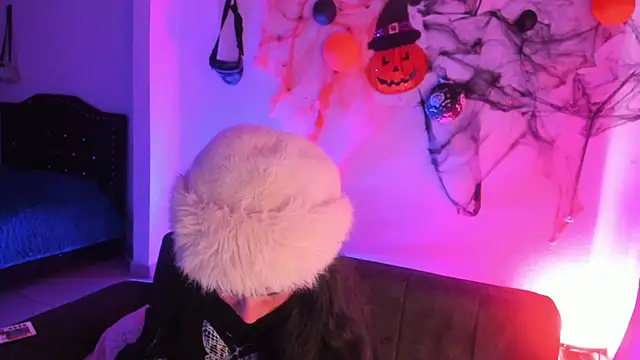 kitty  chs online show from 11, 11, 2025