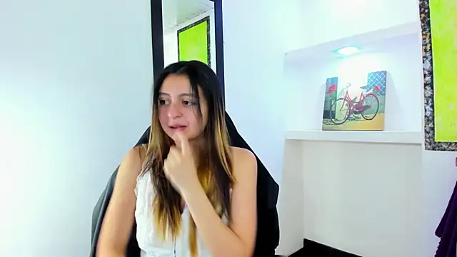 Snapshot of lala_clark chatting on 5, 2, 2026 lala clark online show from 5, 2, 2026