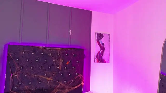 Kataaleya  12 online show from 31, 10, 2025