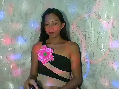 Kim25xxxx online show from 5, 12, 2025