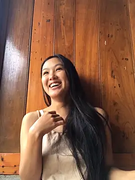 Snapshot of Mai_lovely chatting on 19, 10, 2025 Mai lovely online show from 19, 10, 2025