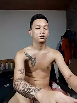 Snapshot of asianmonstercock05 chatting on 6, 10, 2025 asianmonstercock05 online show from 6, 10, 2025