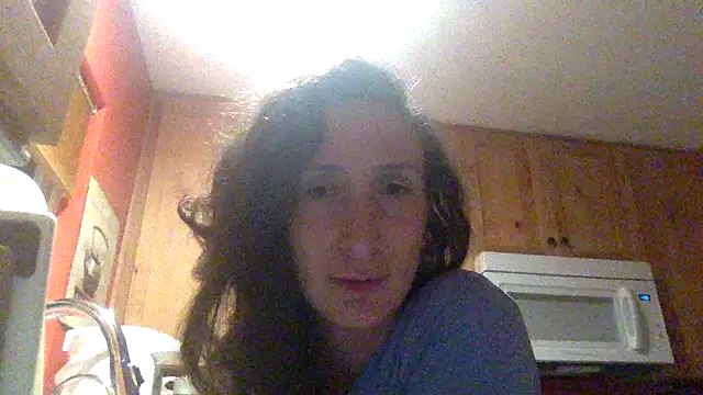 Snapshot of Ysolmera chatting on 4, 10, 2025 Ysolmera online show from 4, 10, 2025