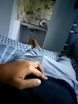 HolaPeeps online show from 2, 11, 2025