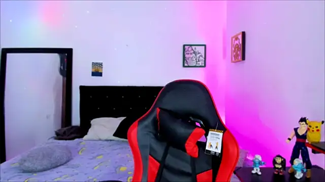 Snapshot of Adams_Collins chatting on 30, 9, 2025 Adams Collins online show from 30, 9, 2025