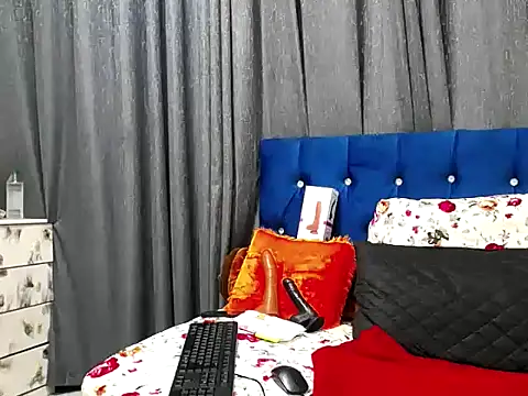 Snapshot of BustyBMWx chatting on 5, 10, 2025 BustyBMWx online show from 5, 10, 2025