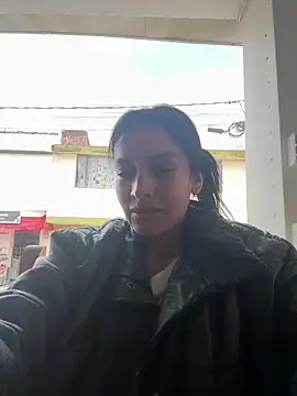 Snapshot of EmmaValmor chatting on 2, 6, 2026 EmmaValmor online show from 2, 6, 2026