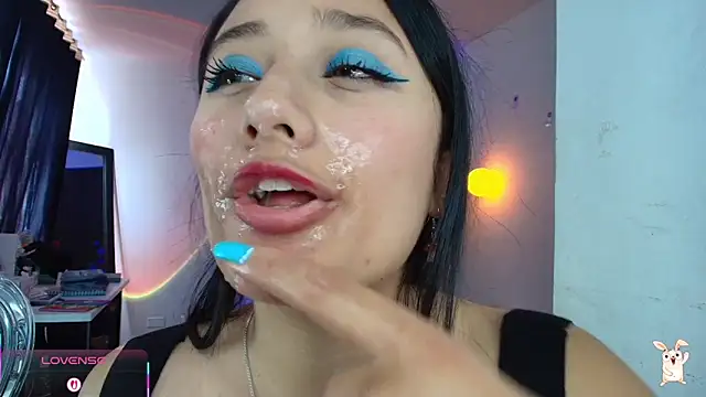 Hinata 21  online show from 7, 4, 2026