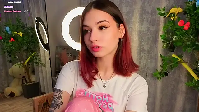 LunaraRada online show from 6, 2, 2026