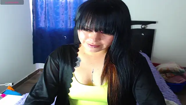 Snapshot of kinky_valery chatting on 11, 10, 2025 kinky valery online show from 11, 10, 2025