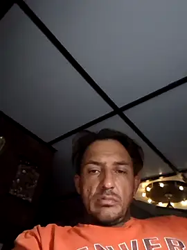 Snapshot of Grockham chatting on 1, 11, 2025 Grockham online show from 1, 11, 2025