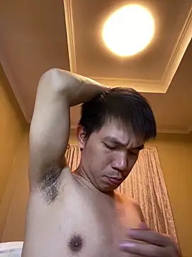 Snapshot of asian_guy_69 chatting on 4, 10, 2025 asian guy 69 online show from 4, 10, 2025