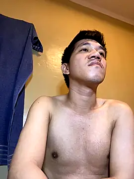 Snapshot of asian_guy_69 chatting on 8, 10, 2025 asian guy 69 online show from 8, 10, 2025