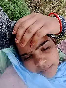 Cuty nensi online show from 8, 10, 2025