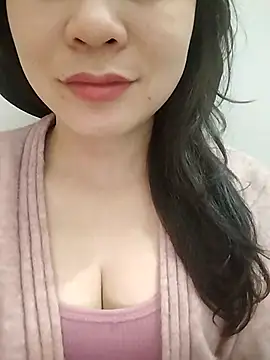 Girl Shy2000 online show from 10, 1, 2026