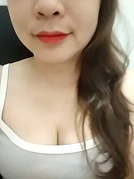 Snapshot of Girl_Shy2000 chatting on 29, 4, 2026 Girl Shy2000 online show from 29, 4, 2026