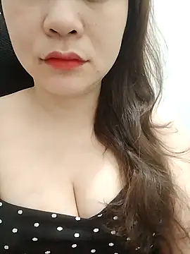 Snapshot of Girl_Shy2000 chatting on 2, 5, 2026 Girl Shy2000 online show from 2, 5, 2026