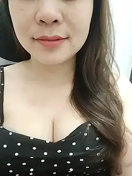 Snapshot of Girl_Shy2000 chatting on 5, 5, 2026 Girl Shy2000 online show from 5, 5, 2026