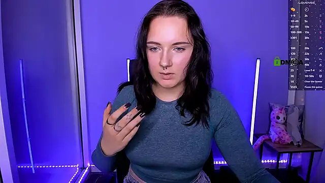 Snapshot of annet_fup chatting on 2, 10, 2025 annet fup online show from 2, 10, 2025