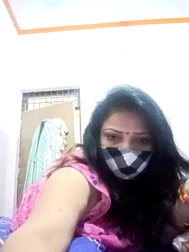 Snapshot of House_Wife19 chatting on 12, 10, 2025 House Wife19 online show from 12, 10, 2025