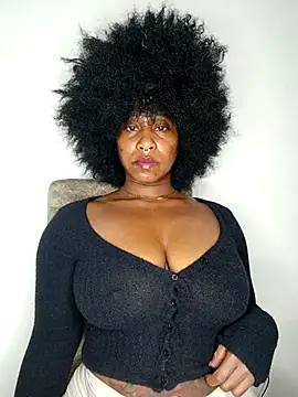 Snapshot of Opal_S chatting on 27, 11, 2025 Opal S online show from 27, 11, 2025