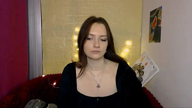 Snapshot of angel_crush69 chatting on 2, 10, 2025 angel crush69 online show from 2, 10, 2025