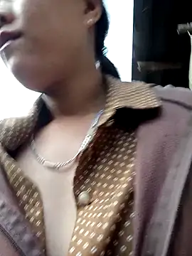 Snapshot of Samyy_xx chatting on 17, 1, 2026 Samyy xx online show from 17, 1, 2026