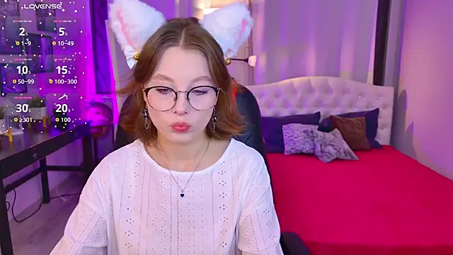 Snapshot of Bubblegum_Babe_ chatting on 26, 10, 2025 Bubblegum Babe online show from 26, 10, 2025