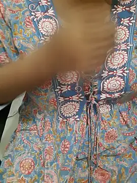 Minakshi 677 online show from 4, 10, 2025