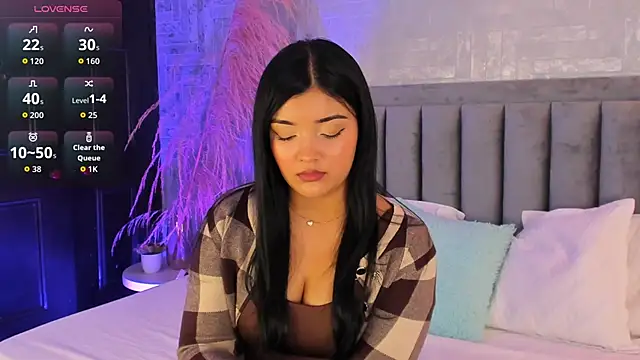 EmmaBlossom online show from 5, 11, 2025