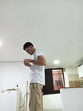 Snapshot of Pingasaboy20 chatting on 3, 10, 2025 Pingasaboy20 online show from 3, 10, 2025