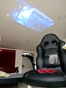 Snapshot of Pingasaboy20 chatting on 25, 11, 2025 Pingasaboy20 online show from 25, 11, 2025