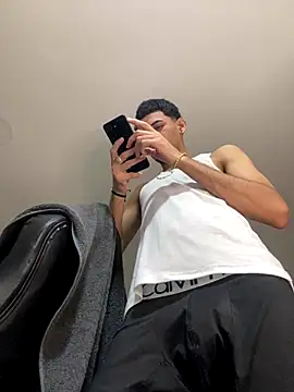 Snapshot of Pingasaboy20 chatting on 16, 12, 2025 Pingasaboy20 online show from 16, 12, 2025