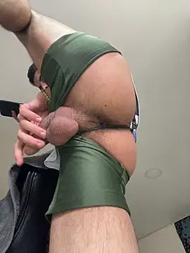 Snapshot of Pingasaboy20 chatting on 19, 12, 2025 Pingasaboy20 online show from 19, 12, 2025