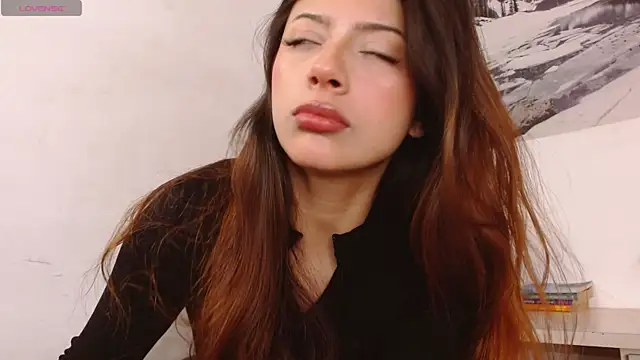 Adrianna5  online show from 27, 3, 2026