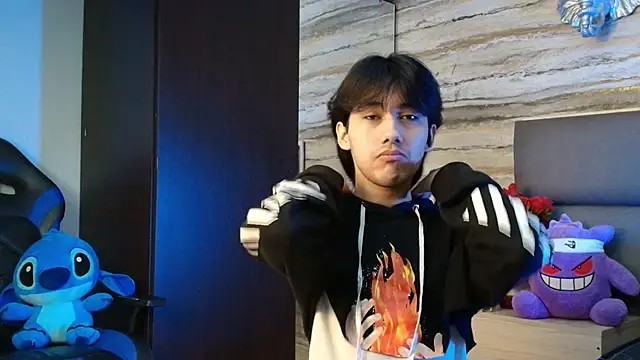 Snapshot of Lovers_21 chatting on 20, 2, 2026 Lovers 21 online show from 20, 2, 2026