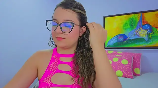 Snapshot of katiaa_lovv chatting on 9, 6, 2026 katiaa lovv online show from 9, 6, 2026