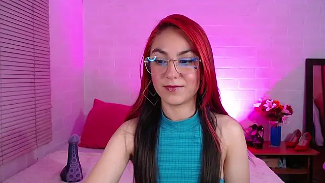 Snapshot of Amy66 chatting on 5, 5, 2026 Amy66 online show from 5, 5, 2026