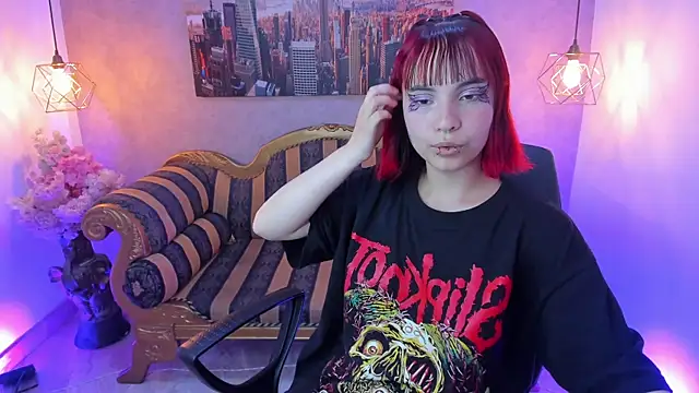 Megane whitte online show from 26, 10, 2025