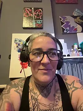 Snapshot of inkdmagz chatting on 6, 5, 2026 inkdmagz online show from 6, 5, 2026