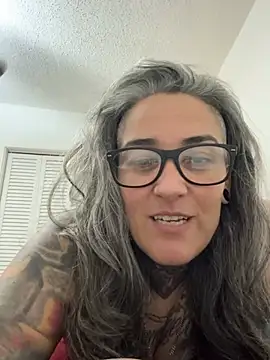 Snapshot of inkdmagz chatting on 16, 7, 2026 inkdmagz online show from 16, 7, 2026