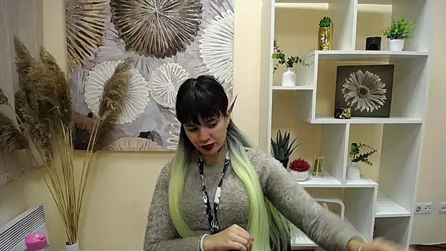 Snapshot of Dream_Caster_ chatting on 2, 10, 2025 Dream Caster online show from 2, 10, 2025