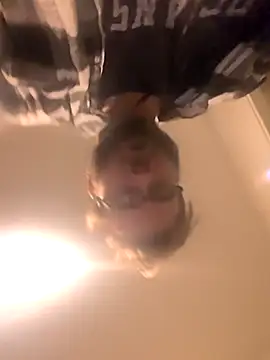 bear8t online show from 28, 10, 2025