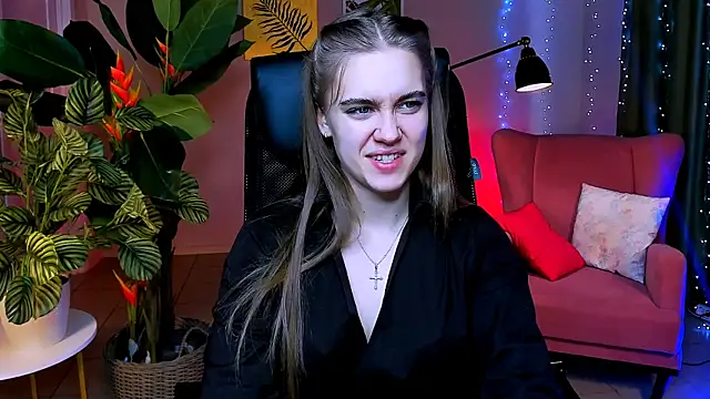 JuneWoods online show from 28, 3, 2026