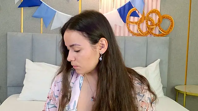 GabiBatista online show from 5, 10, 2025