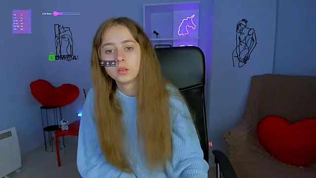 Snapshot of rebecca_smile chatting on 13, 10, 2025 rebecca smile online show from 13, 10, 2025