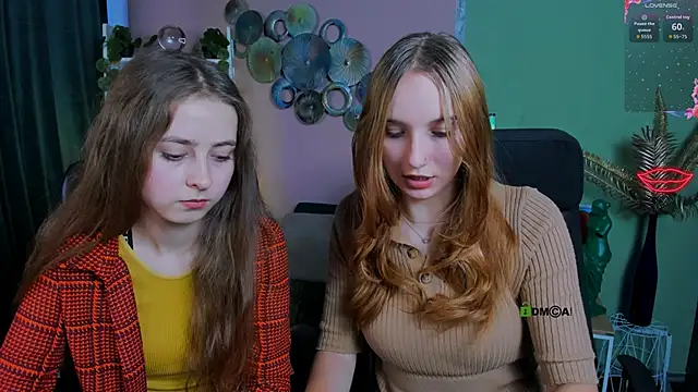 Snapshot of rebecca_smile chatting on 14, 10, 2025 rebecca smile online show from 14, 10, 2025