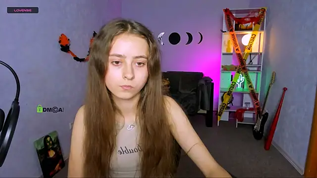 Snapshot of rebecca_smile chatting on 27, 10, 2025 rebecca smile online show from 27, 10, 2025